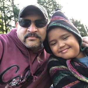 Meet your Posher, Luis